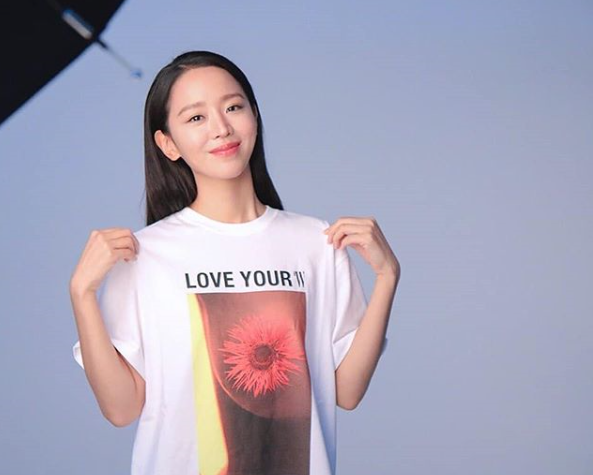  단 하나의 사랑 신혜선 키도 크고 일상에선 너무 귀여운 그녀 나이도 젊네요!