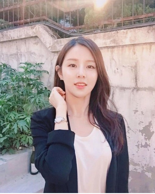 지난달 출산 두산가 며느리 조수애 전 JTBC 아나운서 지난달 출산 두산가 며느리 조수애 전 JTBC 아나운서