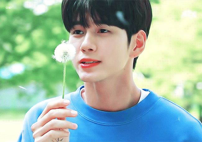  옹성우 - 190613 [ 열여덟의 순간 ] 티저 포스터 촬영비하인드 영상 + 무빙 포스터 공개