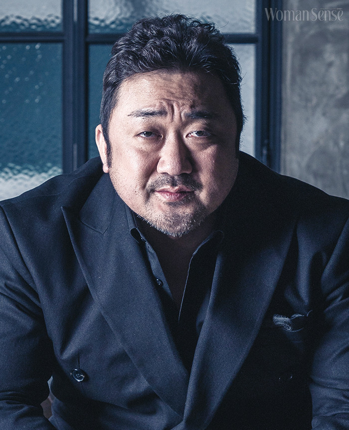  마동석은 액션 히어로
