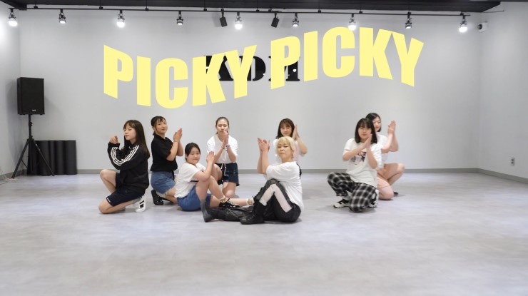   WEKI MEKI 위키미키 - PICKY PICKY (월수 8시 KPOP) 위례댄스 성남댄스 카라댄스 KDM댄스 