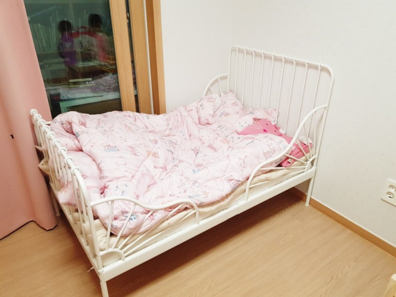 길이조절침대추천 이케아 민넨침대 6세 침대로 꾸며주기