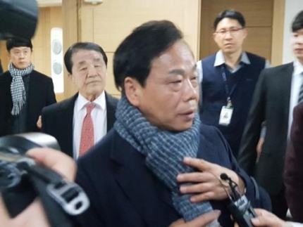 '정치자금법 위반' 이완영, 의원직 상실하나…오늘 대법 선고