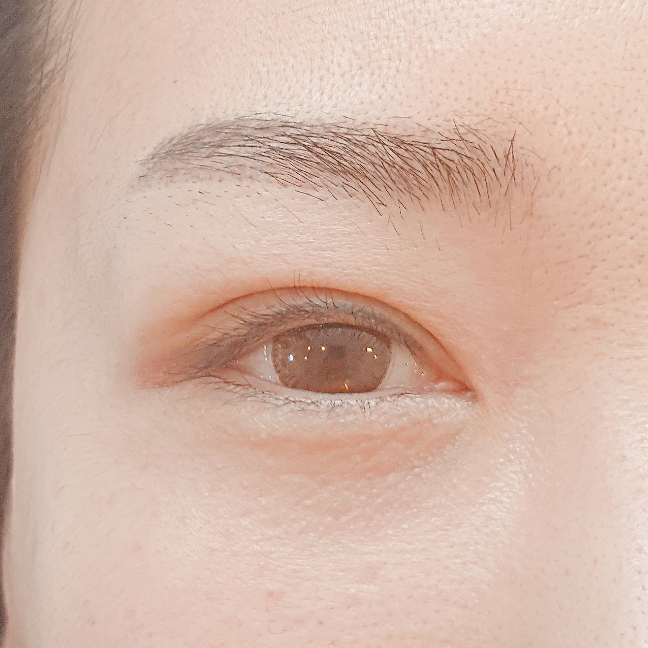  진하고 뚜렷한 연산역속눈썹연장