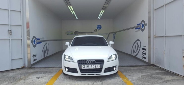  아우디 뉴TT 쿠페 2.0 TFSI 중고차 집중들어와요
