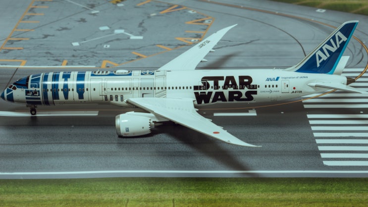  1:200 JC WINGS ANA B787-9 'Star wars R2-D2 Livery' JA873A 다이캐스트 모형 모델 스타워즈 R2-D2