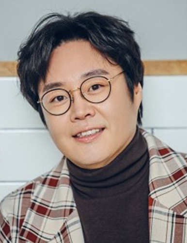  류담, 4년전 이혼...뒤 늦게 알려져...오랜 고민 끝에 각자의 길로 가기로...