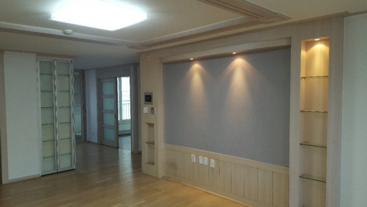  수원도배 고색동 우림필유 25평 도배/장판시공 후~시즌인테리어