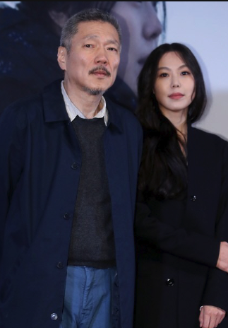  김민희와 외도한 홍상수감독 이혼 못한다. 이혼청구 기각.