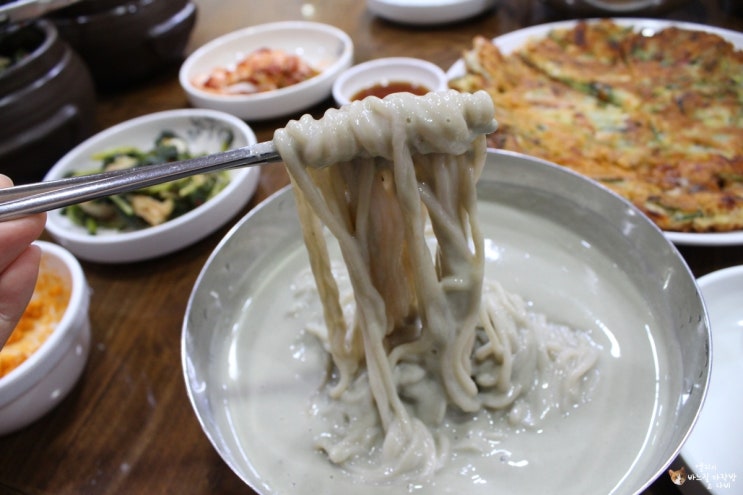 영등포시장 맛집 서민준밀밭 영등포 콩국수 국물이찐하네