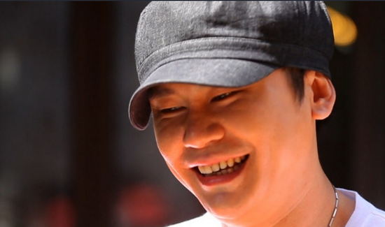  '논란' 양현석, YG 떠난다…"양민석 YG 대표이사도 전격 사임"    
