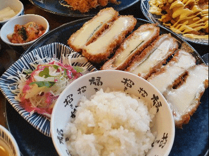  [홍대 돈까스/홍대입구역 맛집] 혼가츠카레 ()