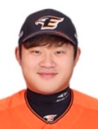  한화 이글스 엄태용 항소심 성폭행 사건 나이 근황