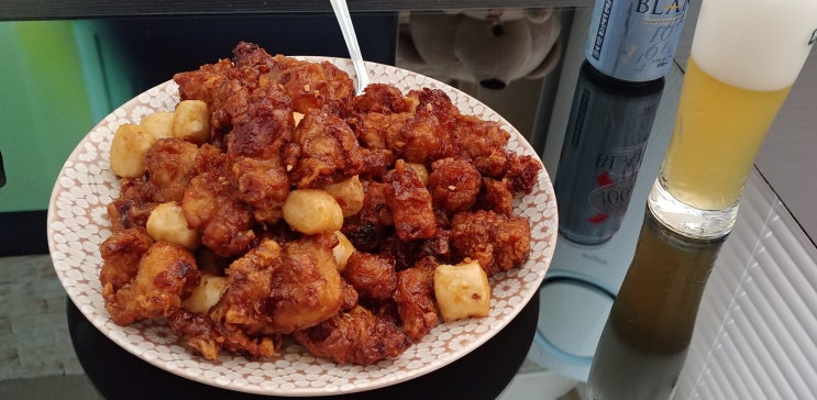  홈플러스 허니순살닭강정 ! 오늘 저녁은 치맥ㄱㄱ~