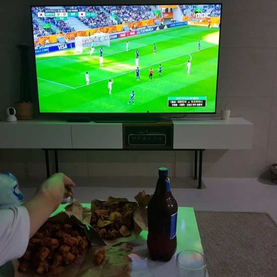  새벽의 여운이 아직까지 남아 있네요^^ 준우승 감격!! 골든볼 축하!! 