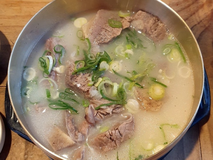  신당동/24시간 맛집>> 여전한 시간의맛 '느티나무 설렁탕'