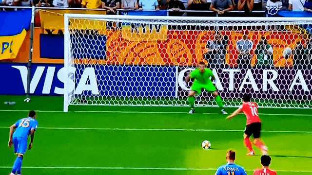  2019 FIFA U-20 월드컵 결승 4분만에 이강인 첫골!