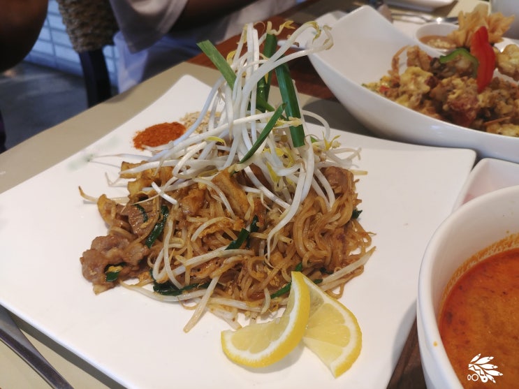  들안길 맛집 아유타야 : 태국 음식 첫 도전기! 메뉴 7개 다 시켜!