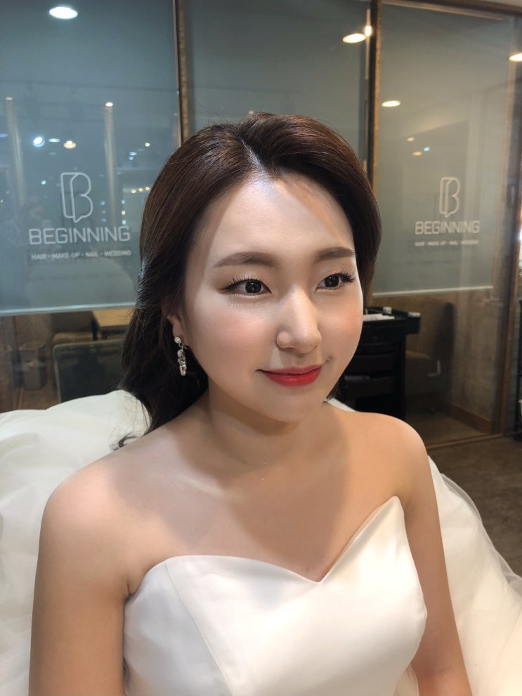  도산사거리 비기닝 선미 실장 웨딩촬영 무쌍 눈매 메이크업 / 속쌍꺼풀 속눈썹 포인트 메이크업
