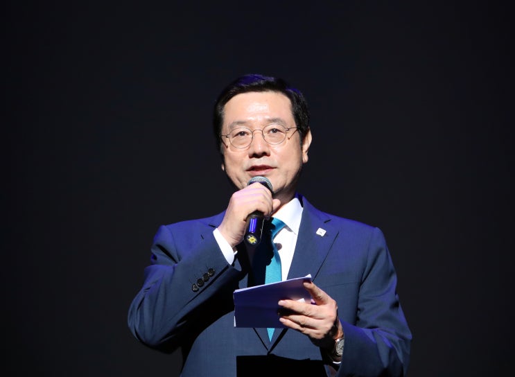  이용섭 시장 “윤상원 열사와 부친 윤석동님의 삶···자랑스러운 역사로 영원히 기억할 것”