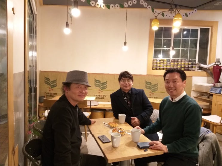  KBS FM 김덕희 사랑의 뮤직박스,1주년 자축하며 그동안 출연가수 동영상입니다...박상철,윤수현,박구윤,배일호,이프로,김세화,소명,현당,니은,설하수,유진,김지민...