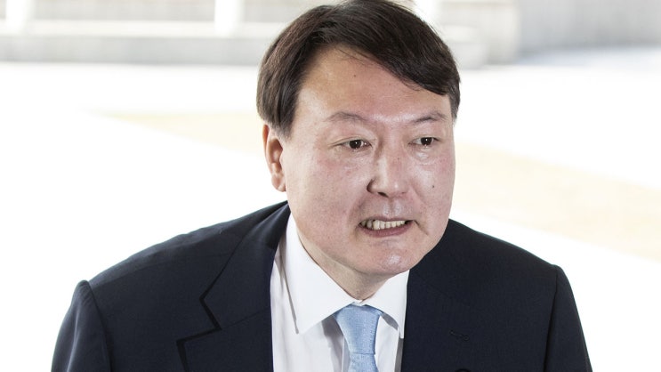  윤석열( 제59대 서울중앙지방검찰청 검사장)