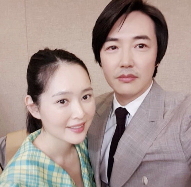  윤상현 메이비 집 동상이몽 시즌2 인스타그램 100회 특집 "특~별한날즐겨요.