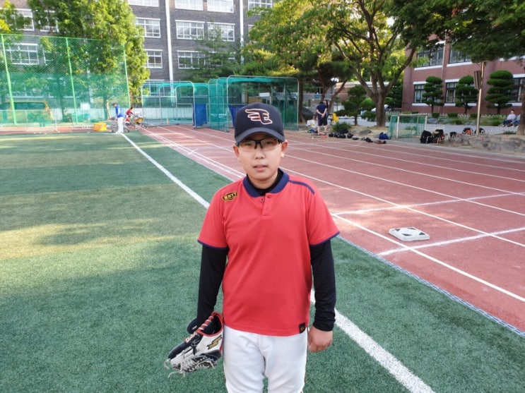  대전서구이글스유소년야구단 (6학년, 선수반 주장 이재욱 선수 소개)