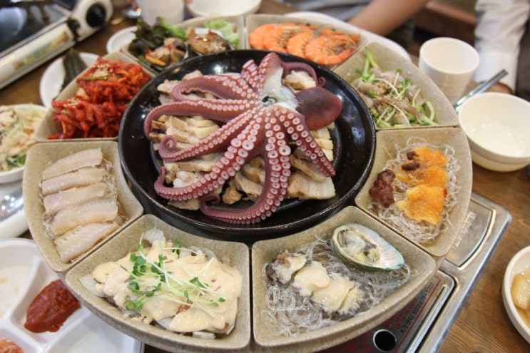  황제해물보쌈 안산 회식장소 선정하다!