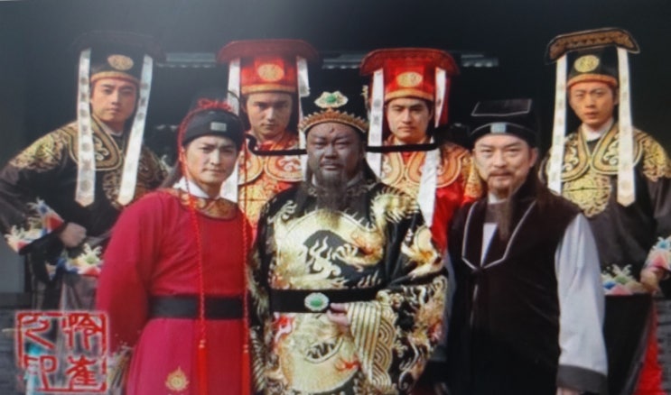  윤석열 검찰총장 내정, 판관 포청천보다 더 엄격한 윤석열 검찰 총장님 되세요, 부정부패, 정치부패, 권력 부패, 유전무죄 등 - 법은 신분고하, 빈부 차별 없이 만인에게 평등해야 합니다,