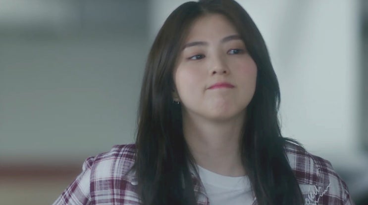  [어비스 13회 한소희]어비스 한소희귀걸이,한소희 패션, 한소희 악세사리 정보 한소희 귀걸이협찬 겟미블링