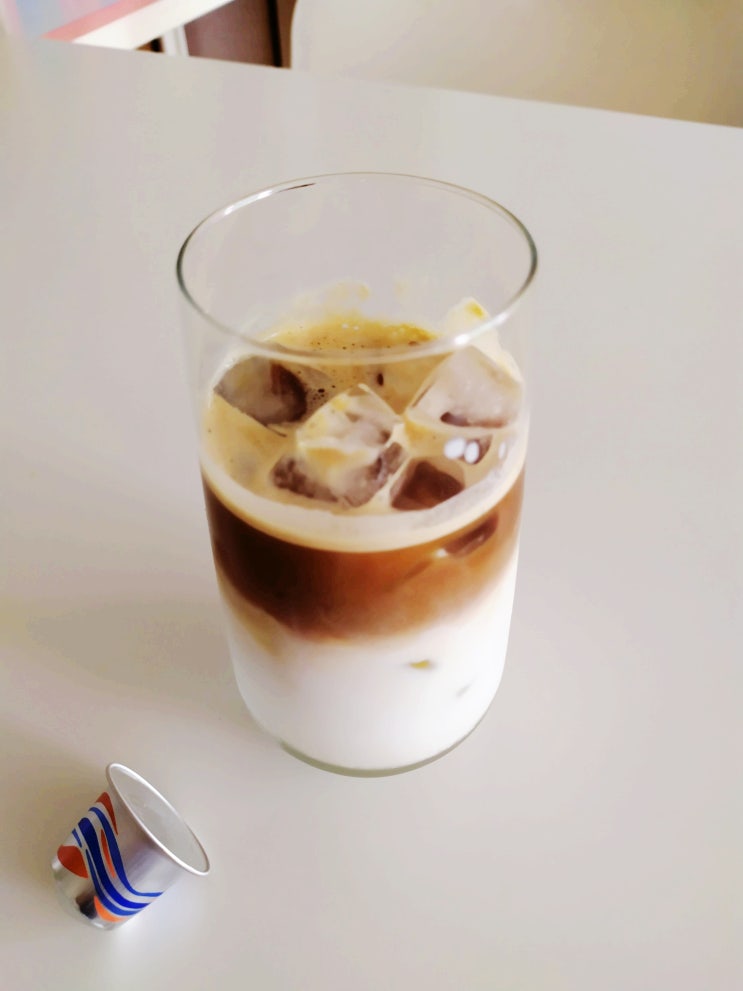  네스프레소 캡슐 , 플랫 화이트 오버 아이스의 맛은?!