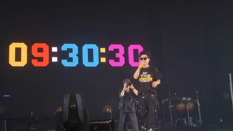   가수 이승환 최장 공연 기록 9시간 30분 ! 데뷔 30주년 나이 채림 결혼 이혼 어떻게 사랑이 그래요 동영상