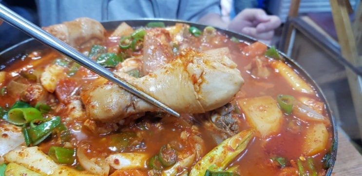  홍은동 맛집 :: 골목식당 포방터시장 어머니와 아들(홍탁집) 방문하다