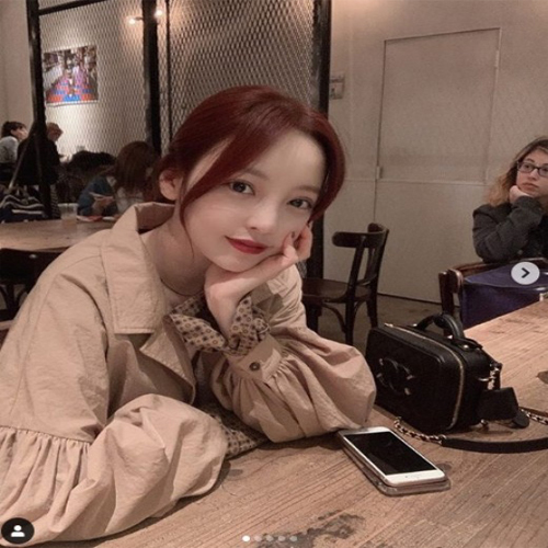 구하라 다시 힘을 냈으면 좋겠네요