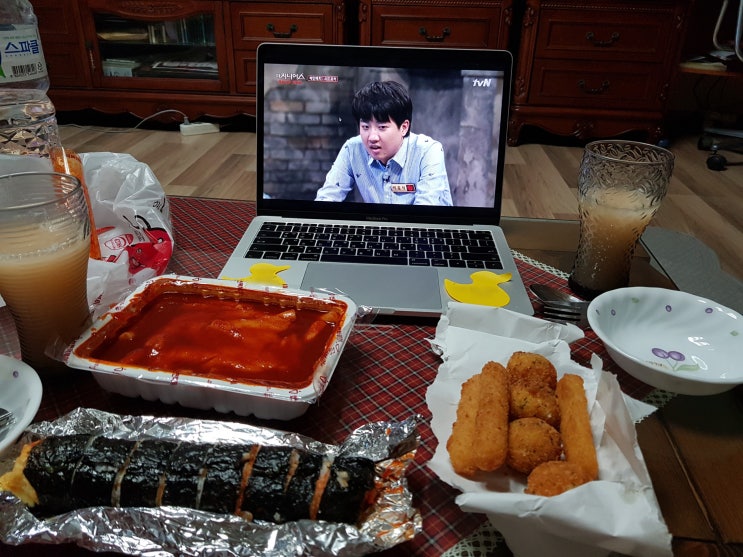  신전떡볶이 신촌점에서 배달시켜먹었어요ヽ(*´`)ﾉﾞ