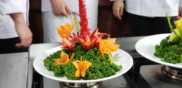  푸드카빙_고려직업전문학교 푸드카빙수업_야채카빙, 당근꽃, 당근나비,식품조각