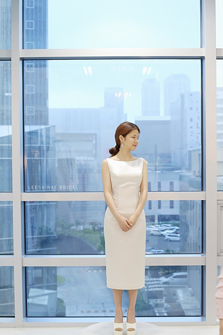  부산 신부예복 원피스 대여, 미카도실크 원피스 대여, 이신애브라이덜