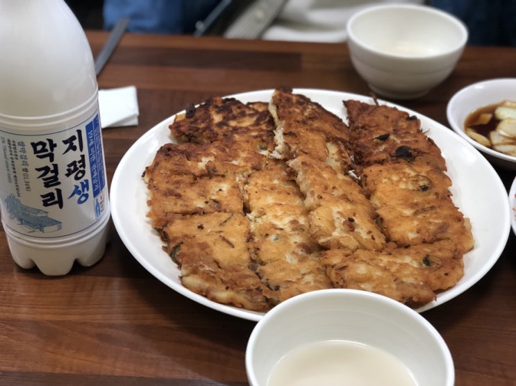  광명시장 먹거리 추천 , “원조광명할머니빈대떡”