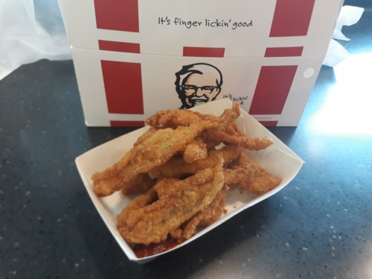  kfc 닭껍질 튀김 드디어 한국 상륙!!! (kfc경성대부경대점)
