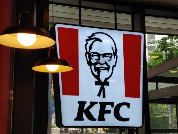  KFC 닭껍질튀김 후기, 부산에서 전해드려요