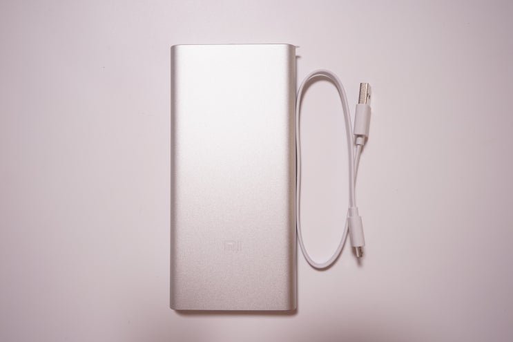  보조 배터리 샤오미 4세대 Xiaomi 내돈 주고 산 솔직 후기 (10000mAh, 2포트, 아이폰 보조 배터리, 신형2세대, PLM09ZM, 보조 베터리)