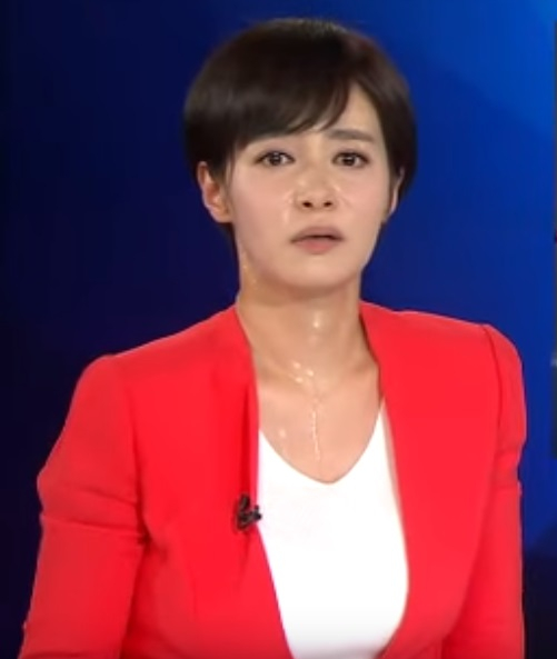  MBN 김주하 앵커 아나운서 생방송 뉴스 진행도중 교체