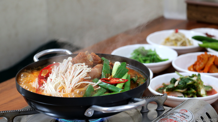  천안 동남구 맛집 가보자식당 매운갈비찜.