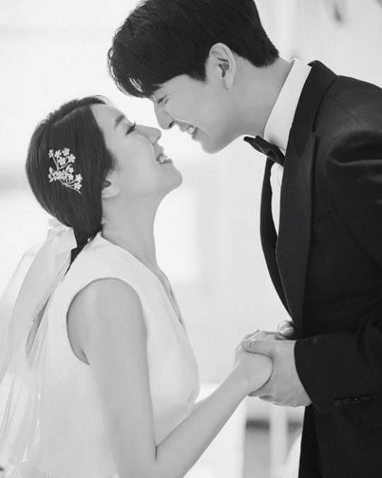  이필모서수연 결혼 4개월 만에 임신 소식 공식 인정