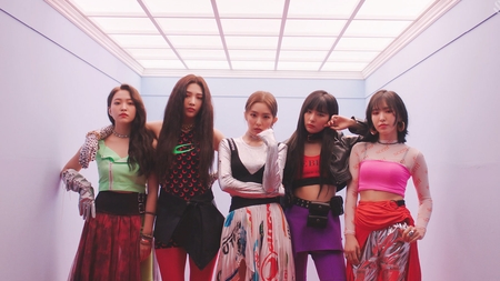  레드벨벳(Red Velvet) - 짐살라빔(Zimzalabim) 뮤비 & 가사