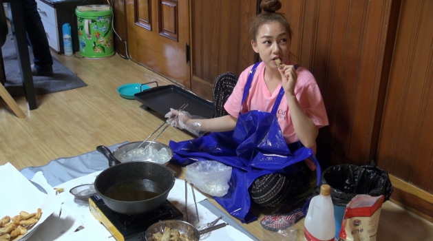  이상한나라의며느리 미호 아파트 빌라 파주 단독 주택 시누이 이경애 시어머니 박숙희 시아버지 이동영 아영 캠핑장 혜상 시아버지 제사 부산 시가 집 촬영 장소 이상한 나라의 며느리