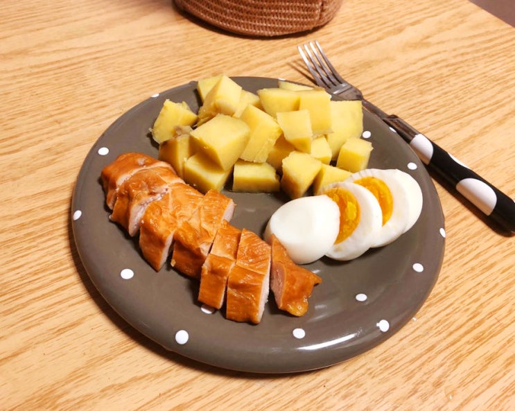  랭킹닭컴 맛있닭 닭가슴살로 내장지방 부수기!! 여름 수영복 입기 다이어트