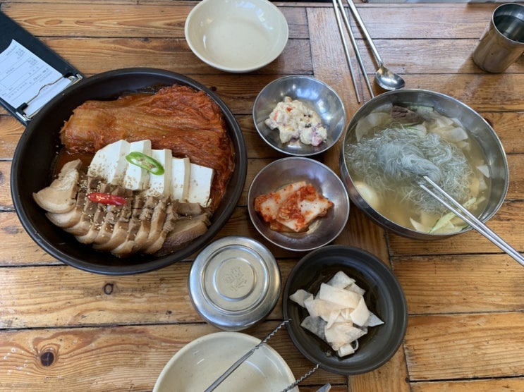  [홍대 맛집]마포나루냉면/ 삼겹살김치찜, 물냉면 / 새콤 김치찜과 두부의 꿀조합