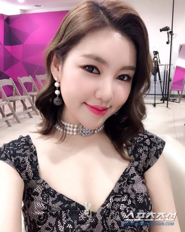  송가인 교통사고 화물차충돌